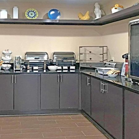 Rodeway Inn & Suites O'Fallon Luaran gambar