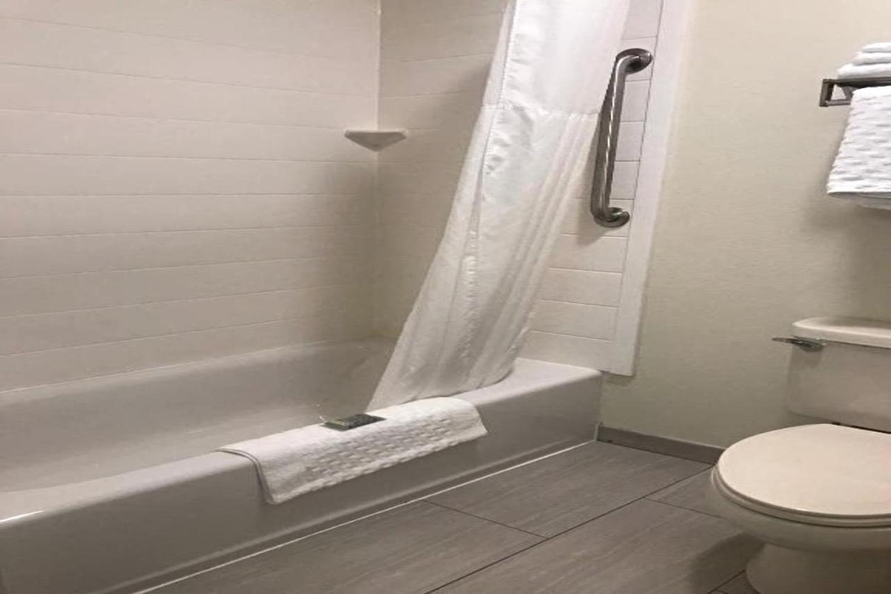 Rodeway Inn & Suites O'Fallon Luaran gambar