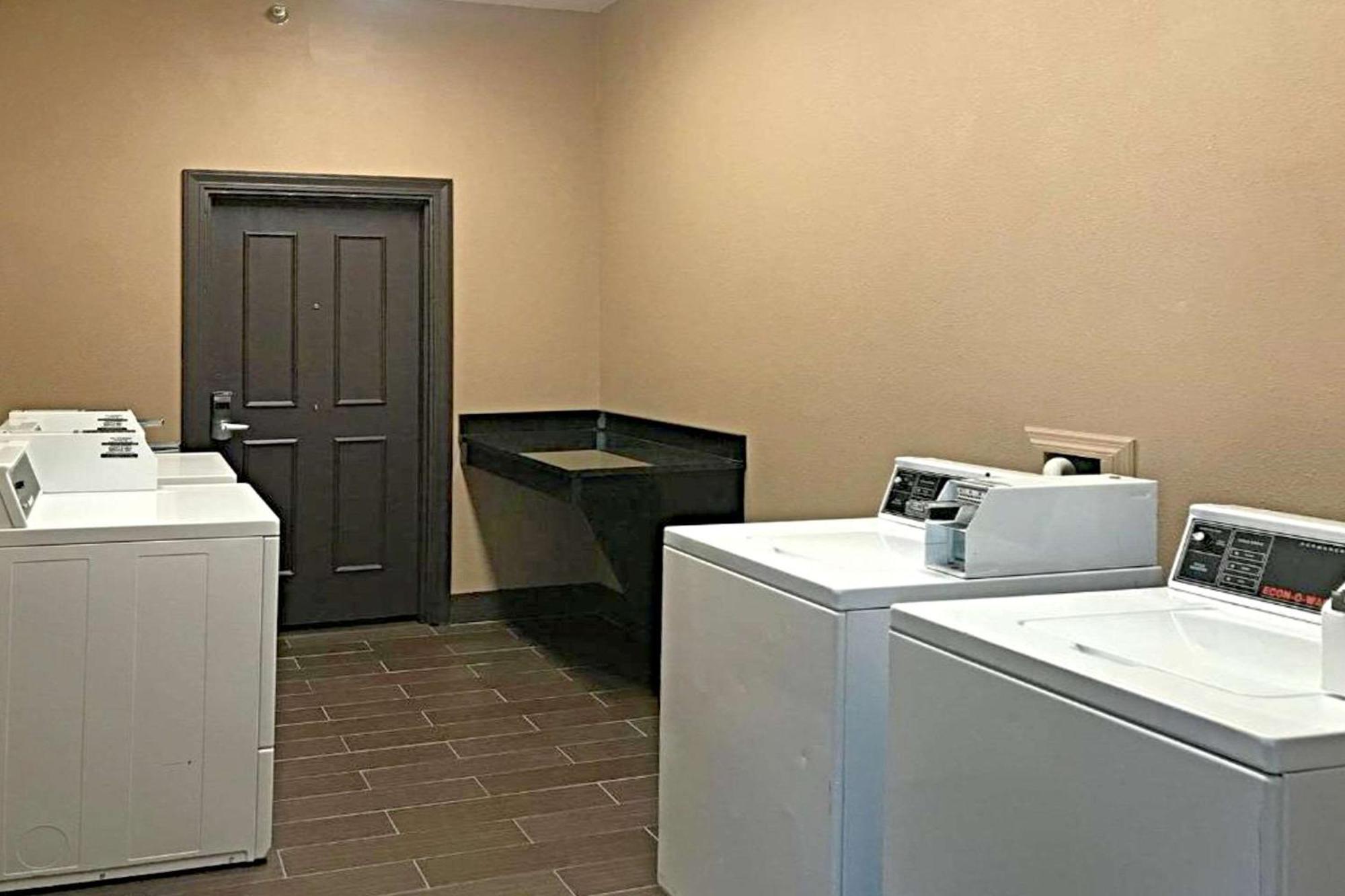 Rodeway Inn & Suites O'Fallon Luaran gambar
