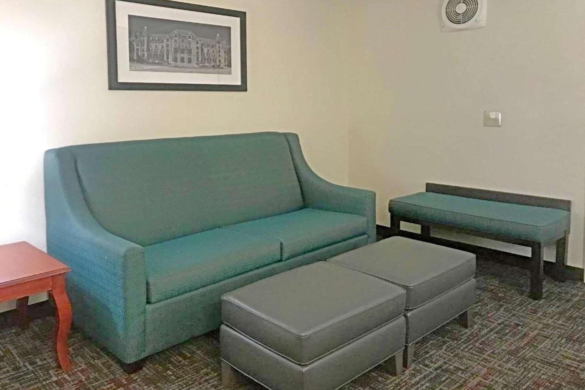 Rodeway Inn & Suites O'Fallon Luaran gambar