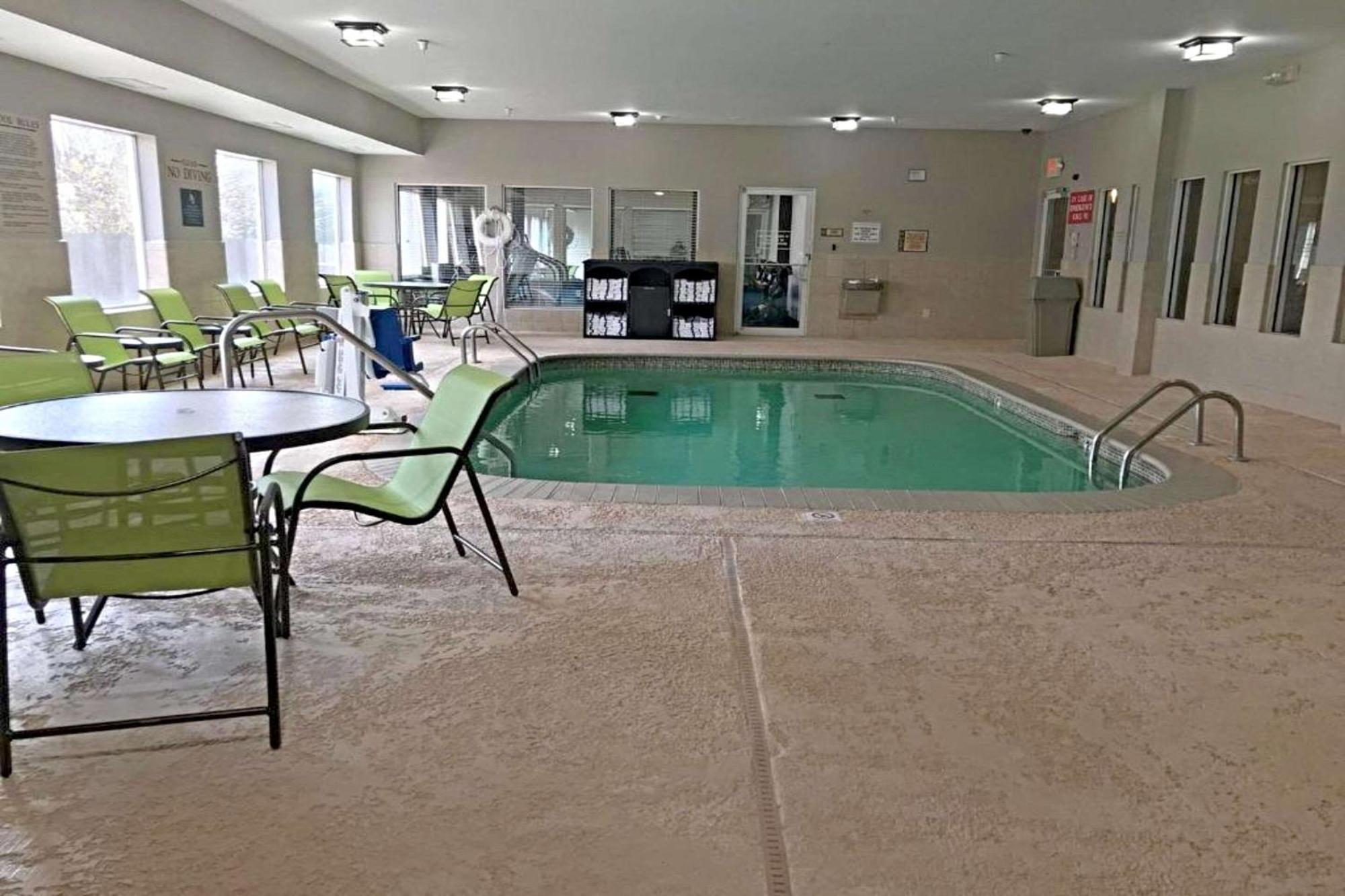 Rodeway Inn & Suites O'Fallon Luaran gambar